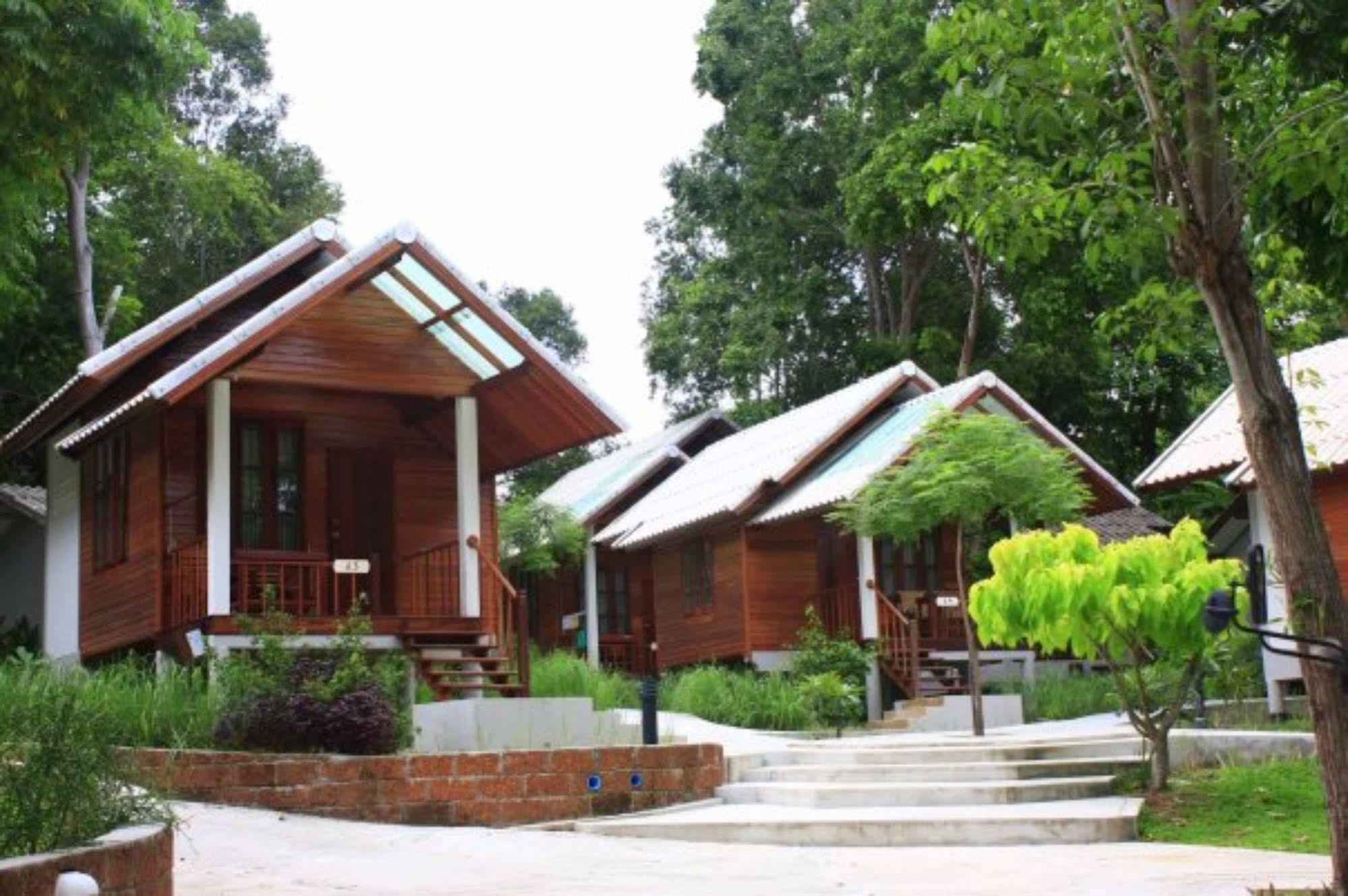 Tubtim Resort Koh Samet Room photo