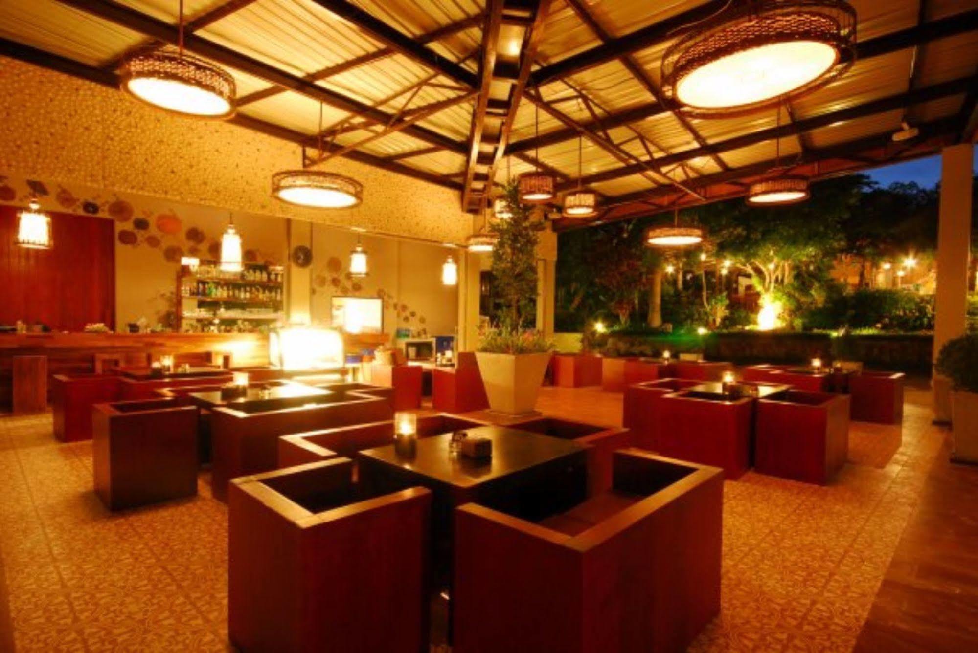 Tubtim Resort Koh Samet Restaurant photo