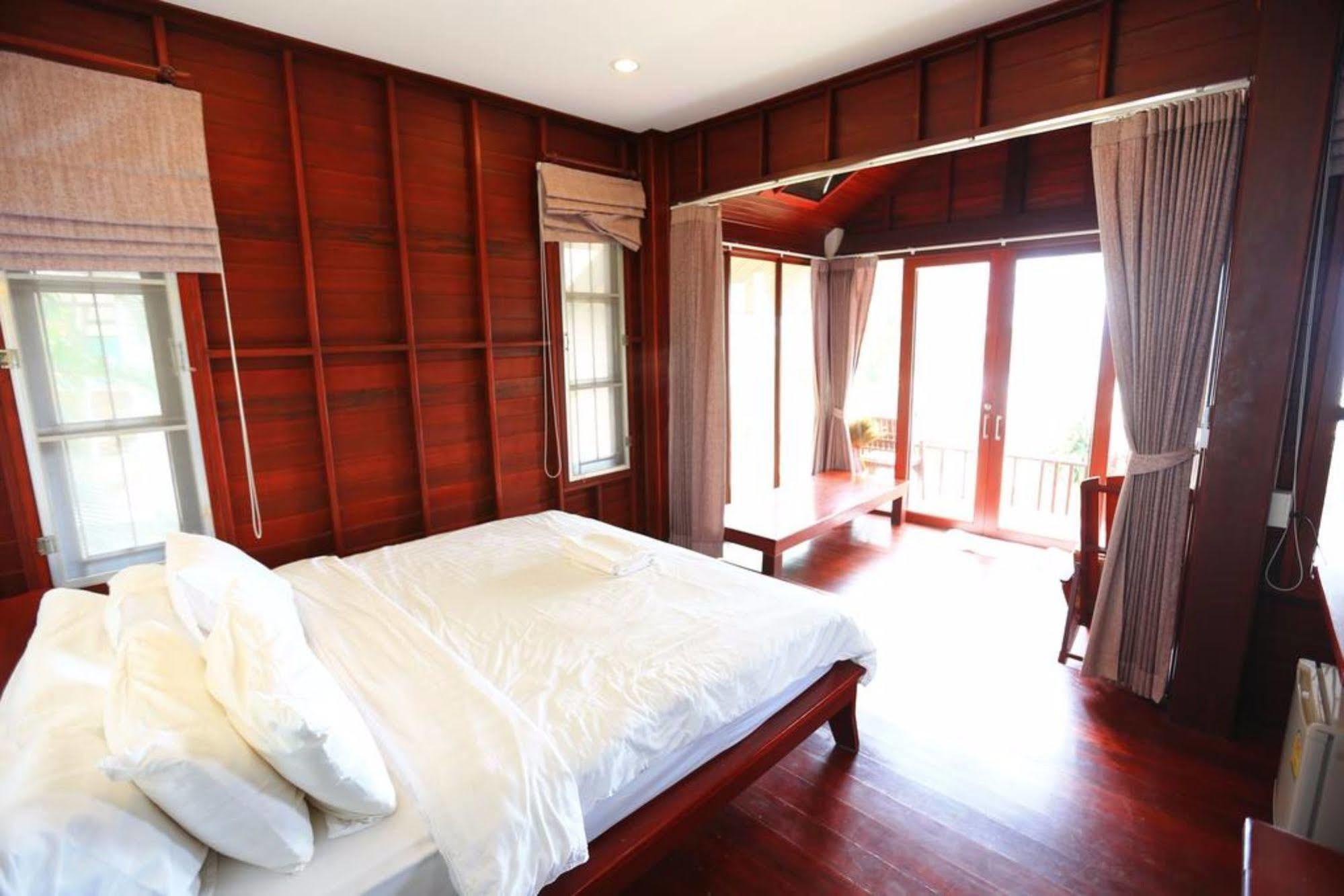 Tubtim Resort Koh Samet Exterior photo